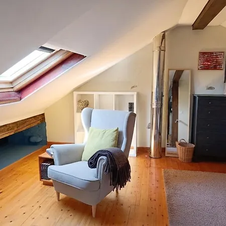 Casa Entera En Merindades Con Txoko Y Patio, A 50 Min De Bilbao *