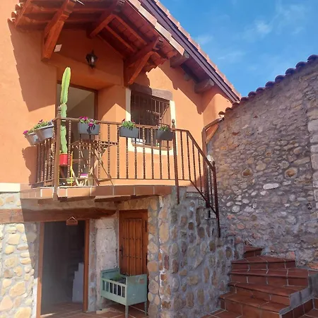 Σπίτι διακοπών Casa Entera En Merindades Con Txoko Y Patio, A 50 Min De Bilbao *
